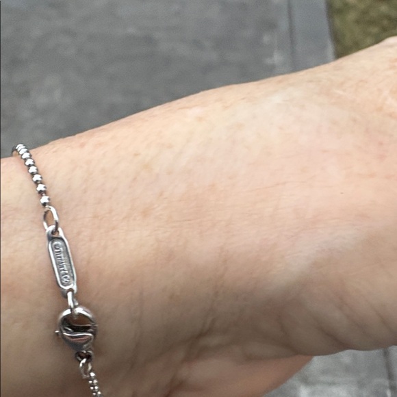 Tiffany & Co. Silver Graduated Bead Pendant Necklace with Blue Pouch - Picture 6 of 9